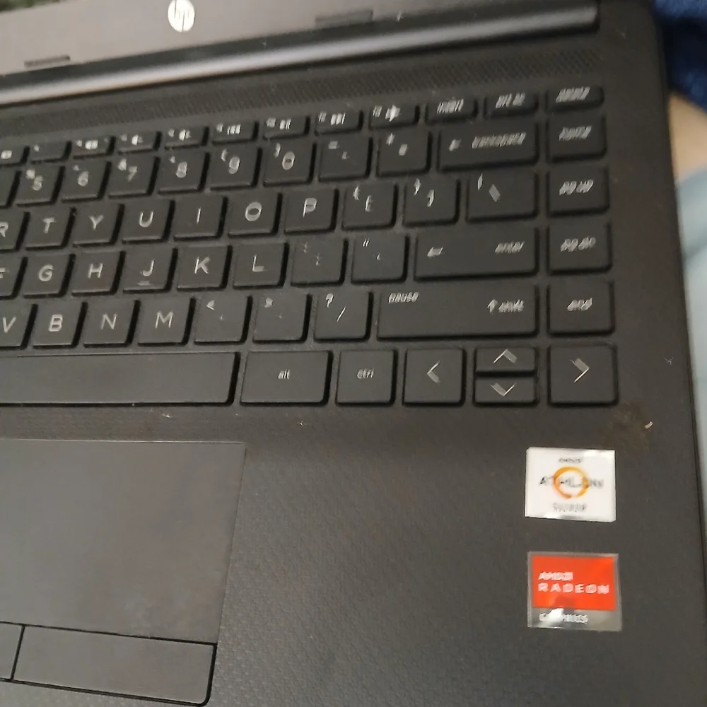 Hp 14 in laptop. 3LAG6885 64-bit operating system. 2 30 4.00gb like new.